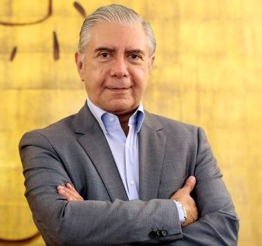 Questa immagine ha l'attributo alt vuoto; il nome del file è Ernesto-Palacio.jpg