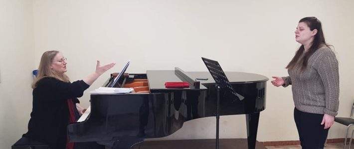 Master Class con Harriet Lawson